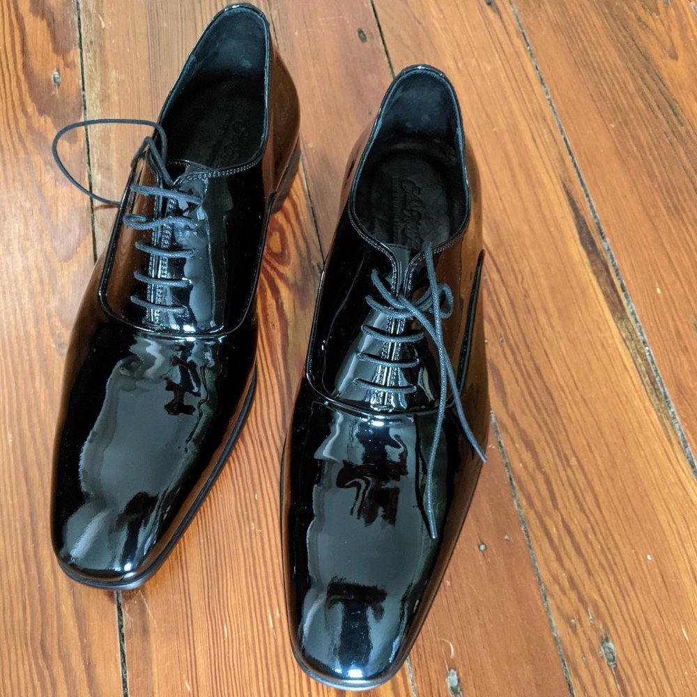 Patent leather tuxedo shoes (made in Italy)